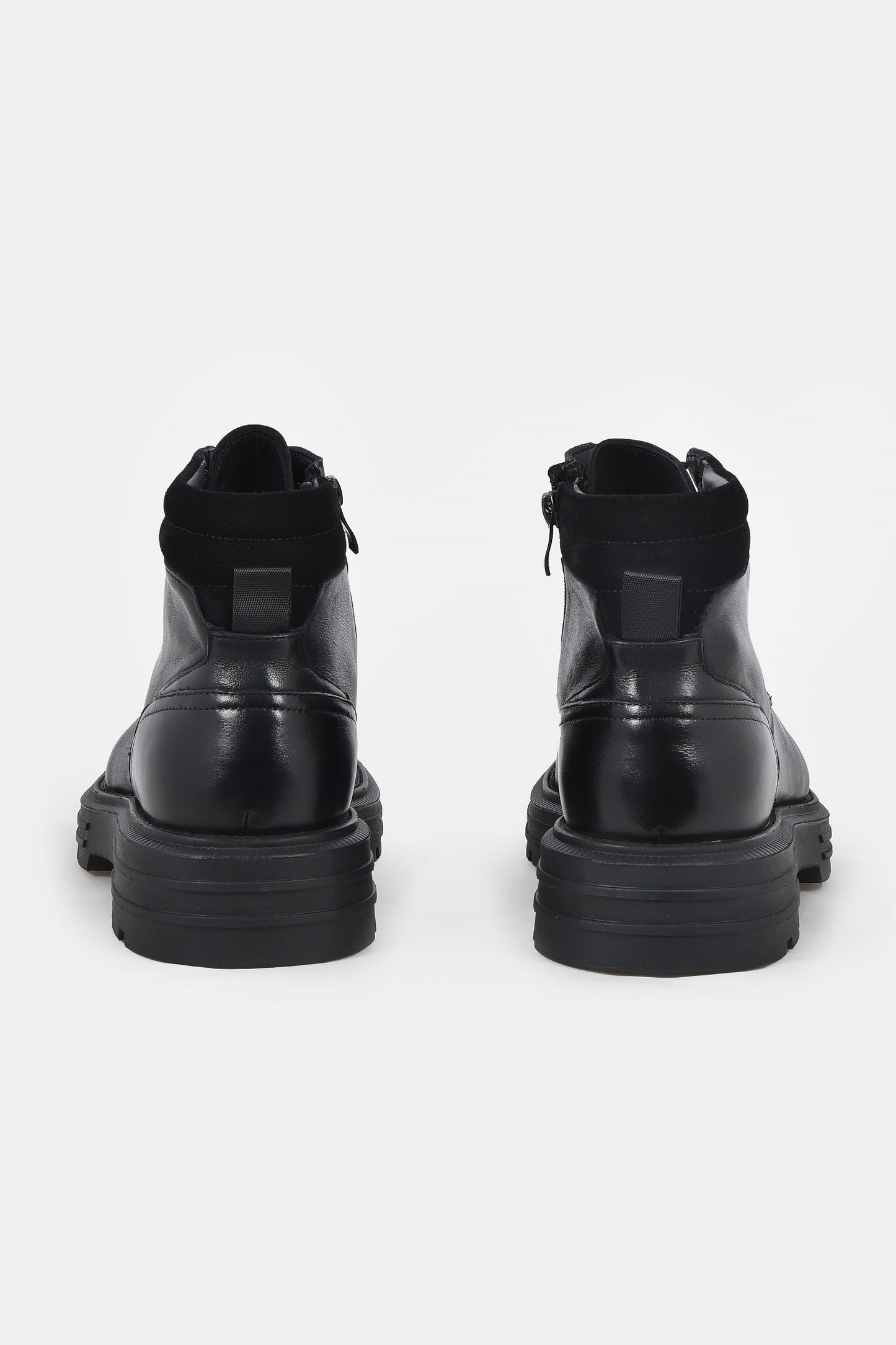 ανδρικά-δερμάτινα-μποτάκια-με-φερμουάρ