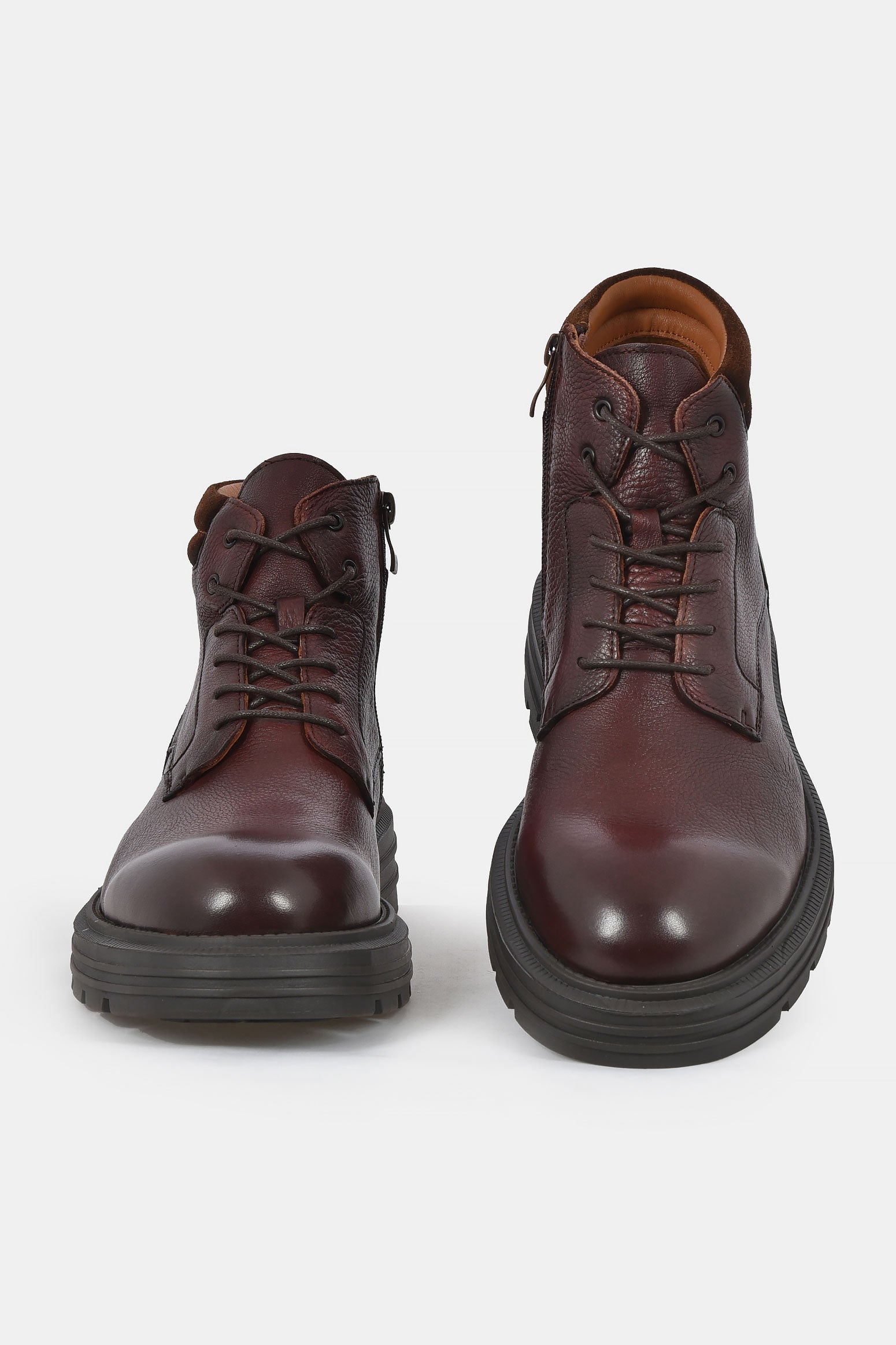 ανδρικά-δερμάτινα-μποτάκια-με-φερμουάρ