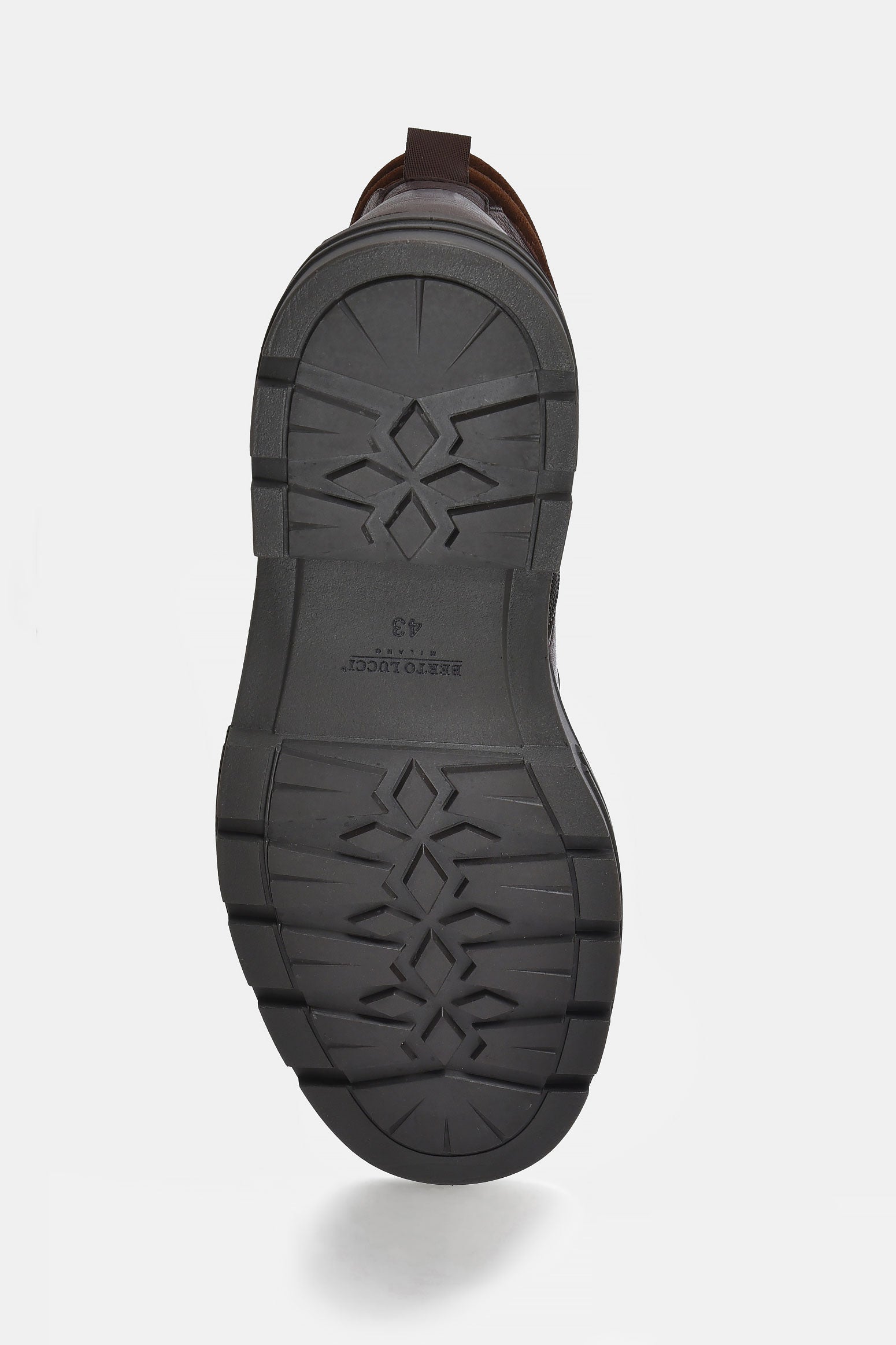 ανδρικά-δερμάτινα-μποτάκια-με-φερμουάρ